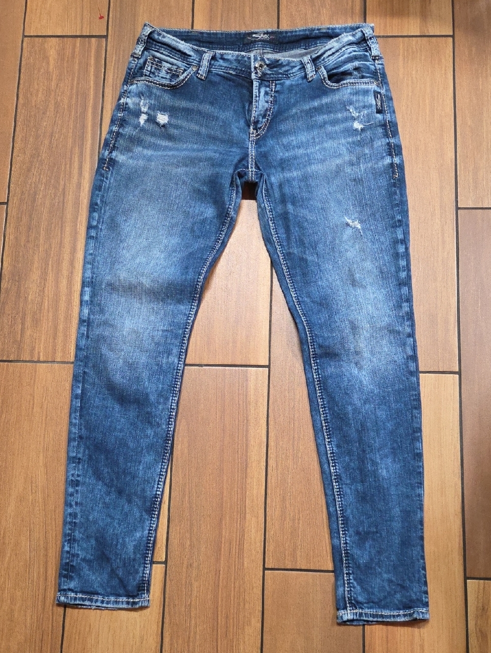 Women’s Mid-Wash Skinny Jeans - Blue